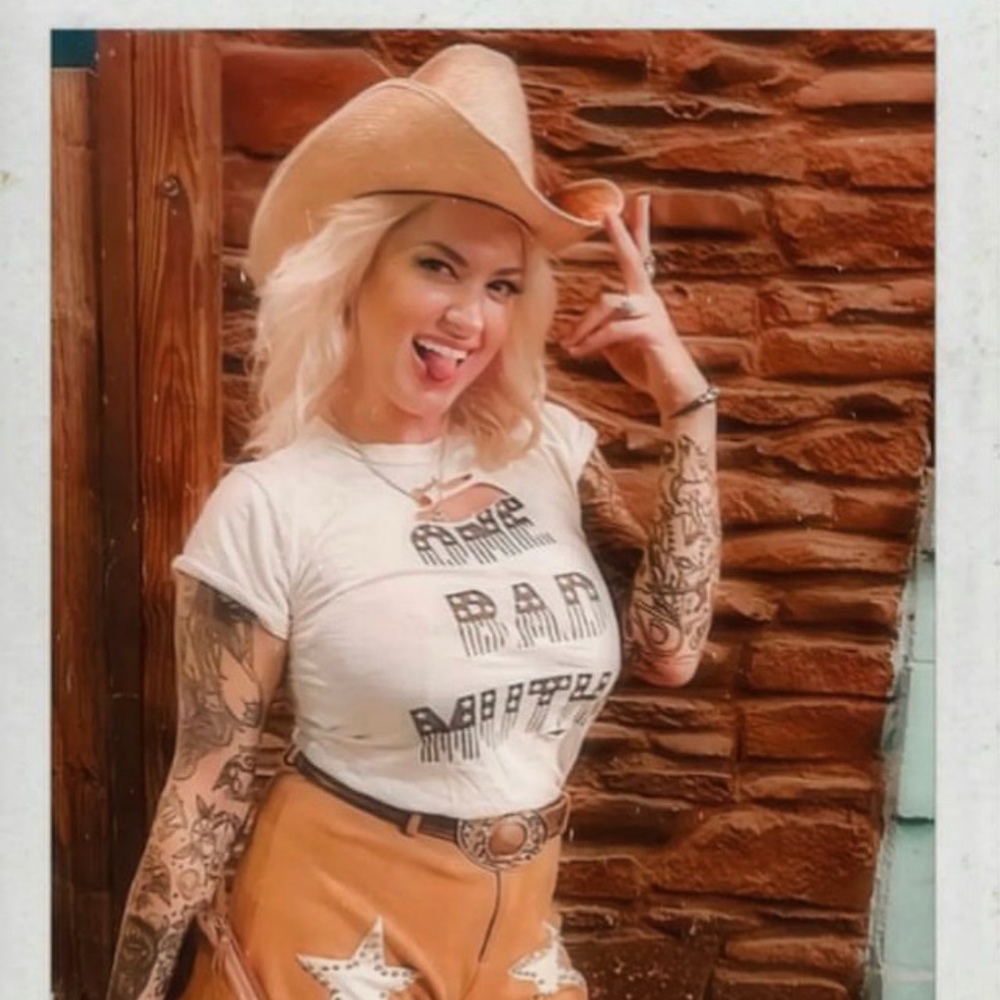 Meet your Posher, Darci